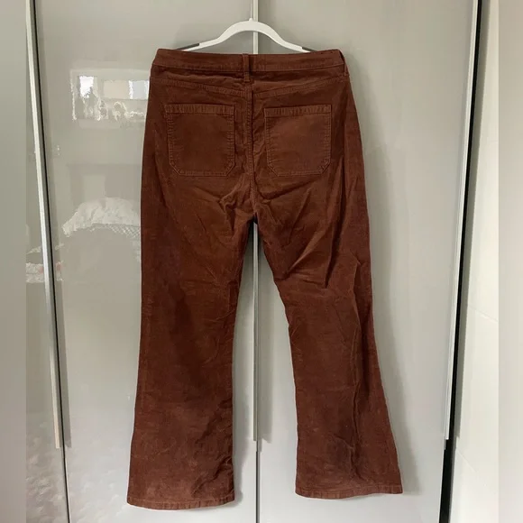 GAP Women’s Brown ‘70s Flare Corduroys - Picture 2 of 4